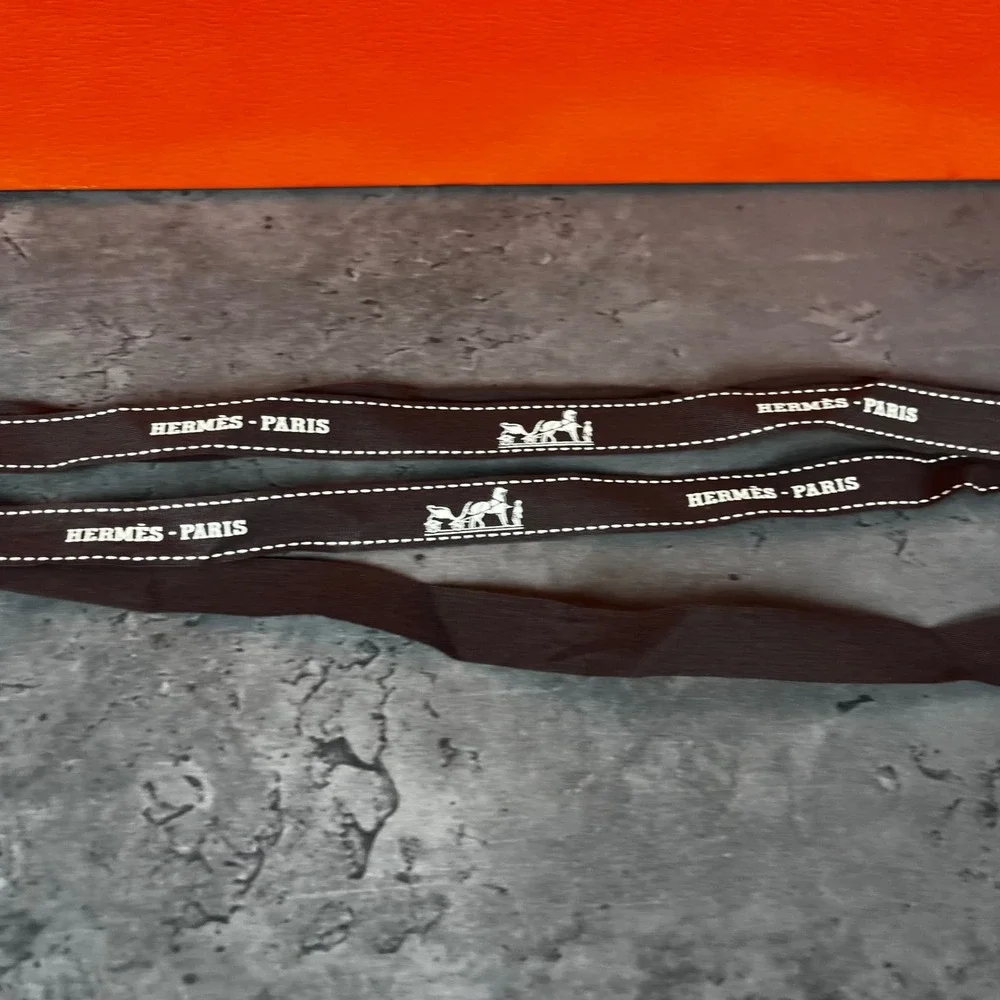 Hermès Shopping Bag with Ribbon 11